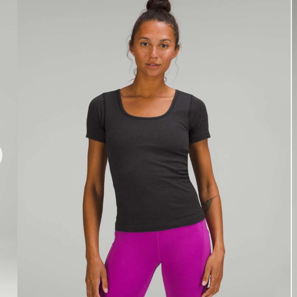 NWT Lululemon Ebb to Street Short Sleeve Shirt